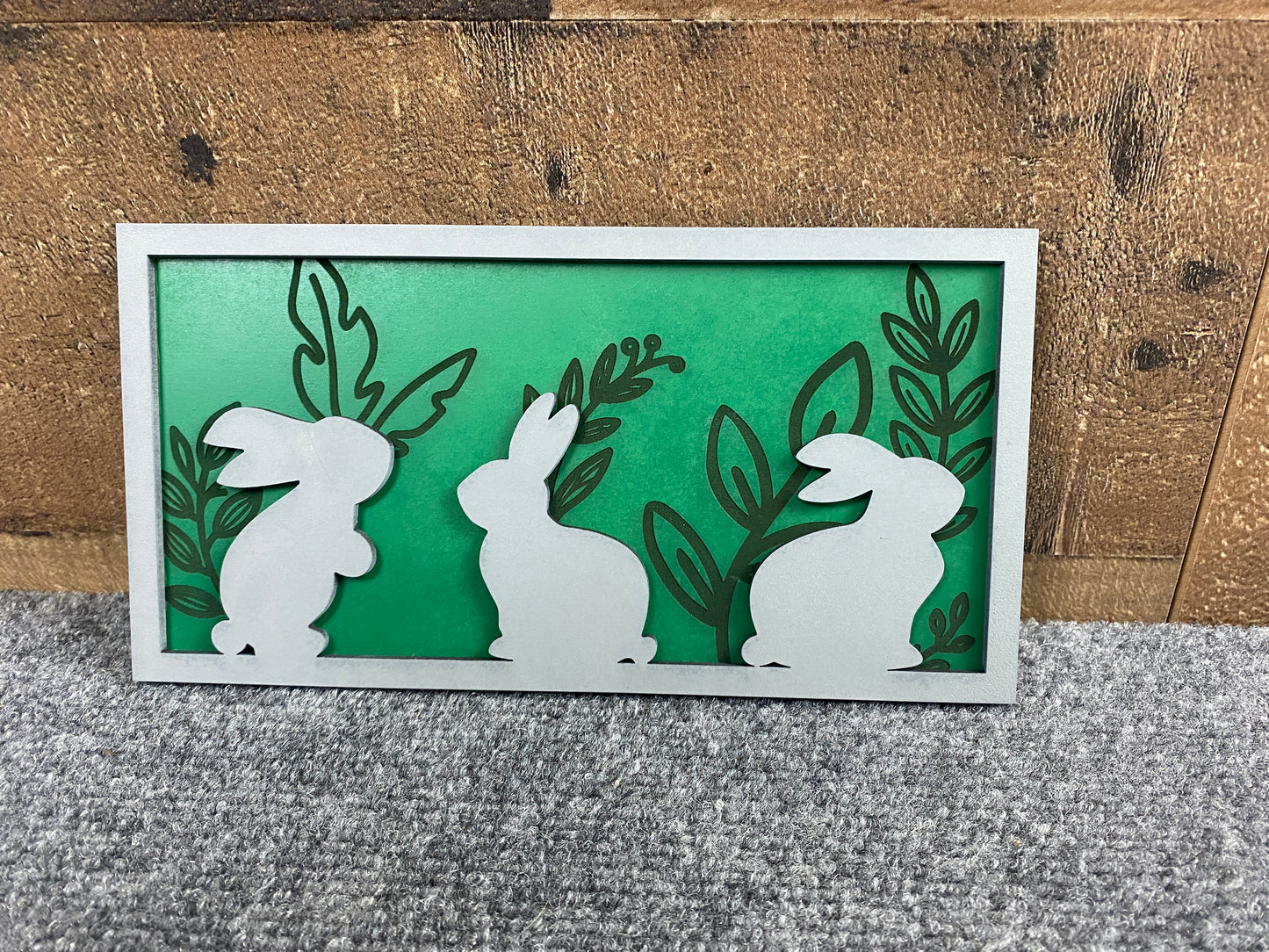 8136  3-Bunny Frame